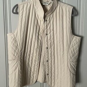 Orvis Beige Quilted Vest
